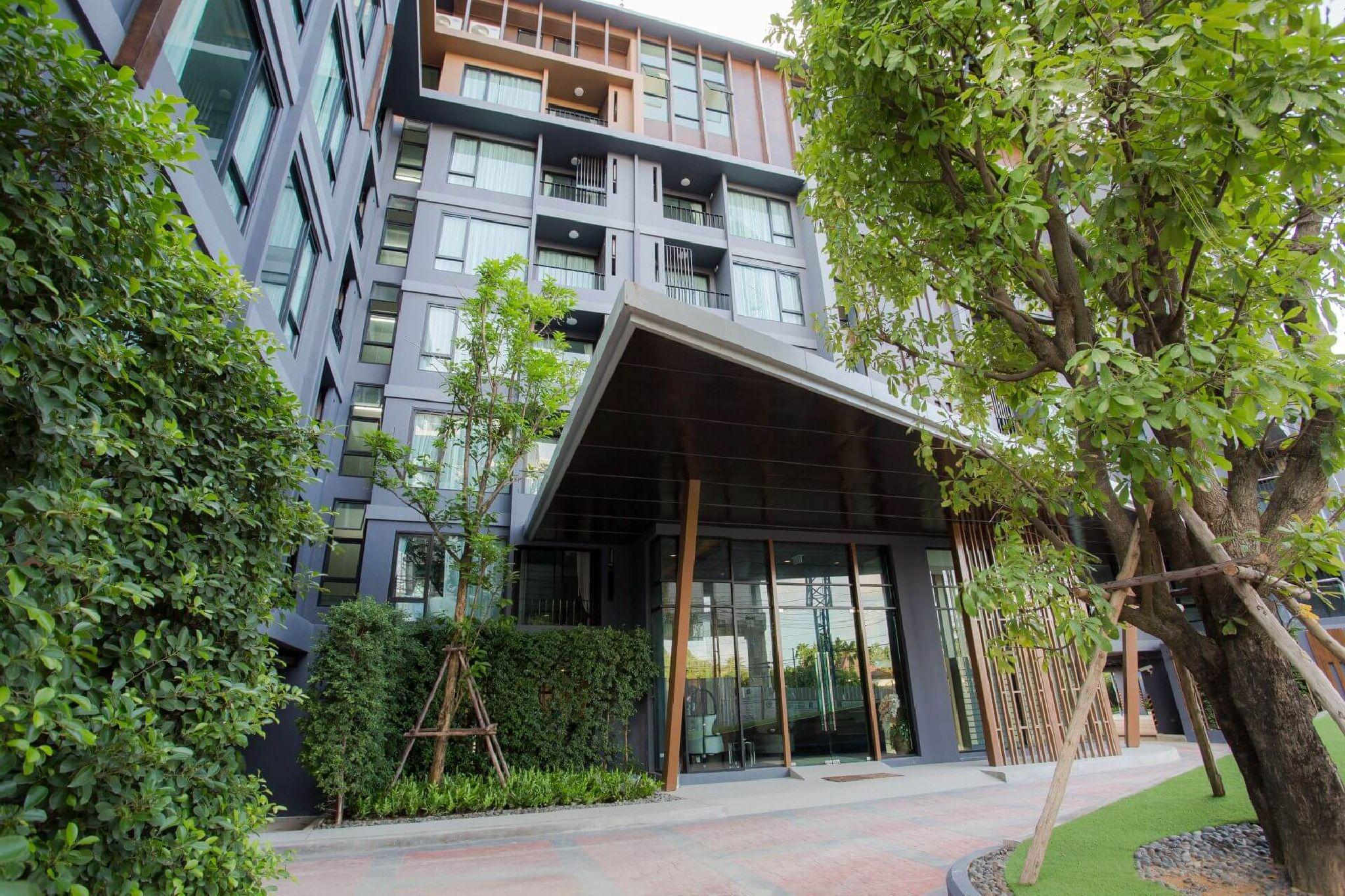 Aparthotel 6th Avenue Surin Beach