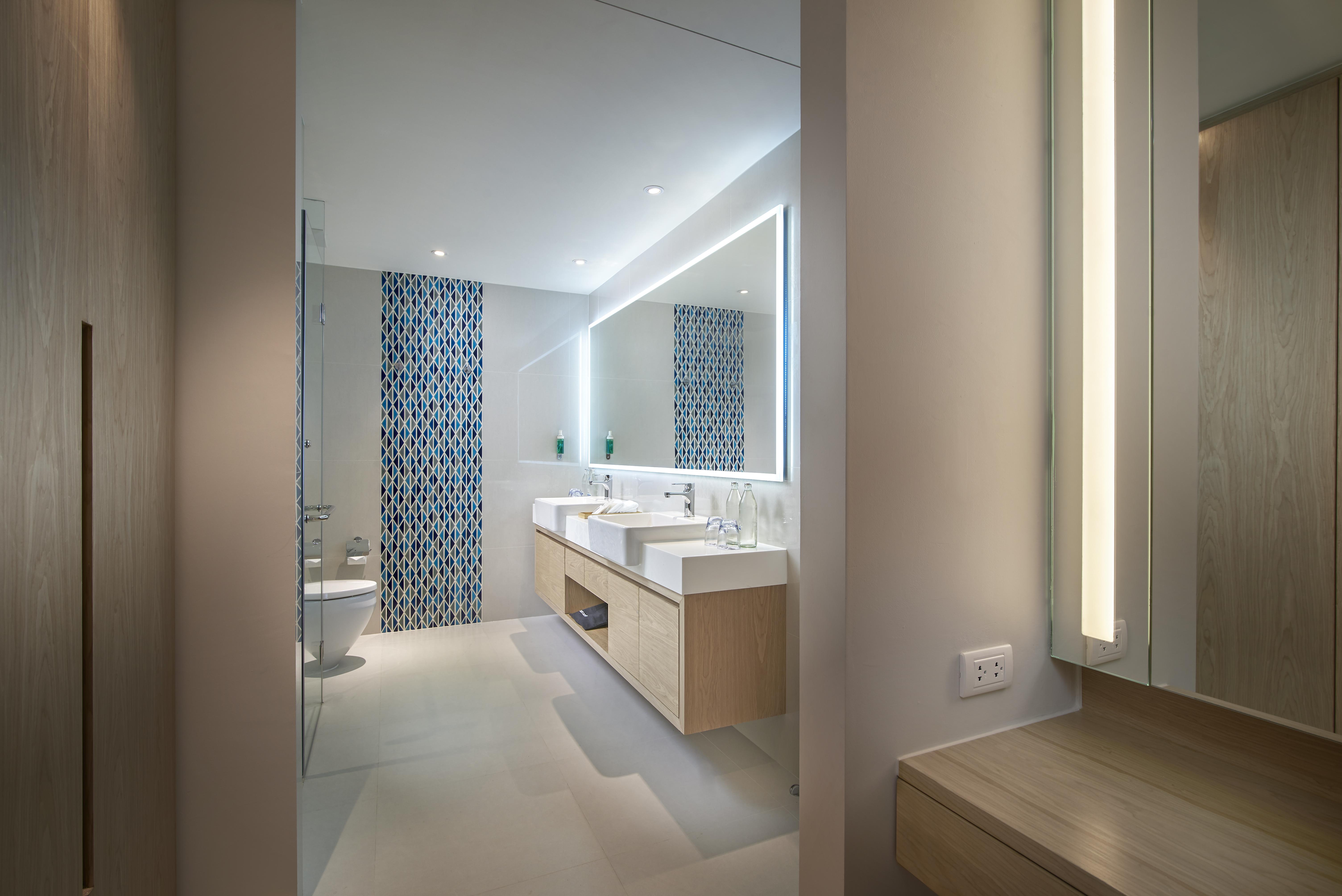 Ozo Phuket - Sha Hotel 4*