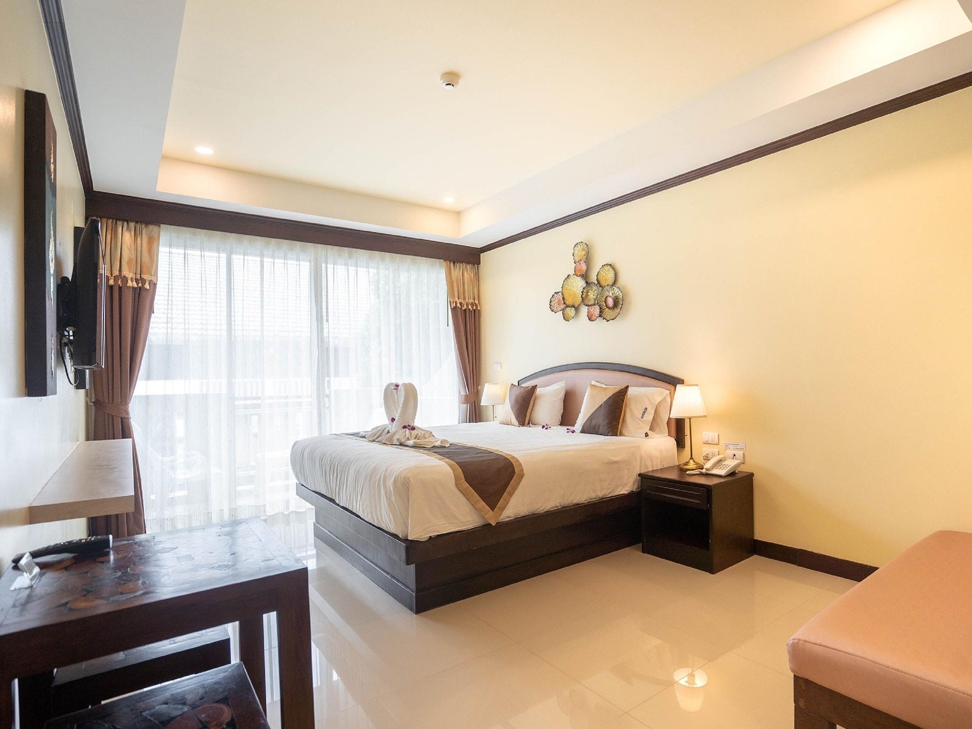 Hotel Baan Sailom Phuket - Sha Extra 3*