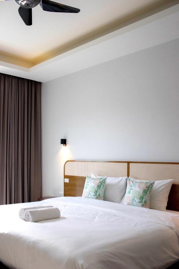Blu Boat Luxury Pool 5* Pantai Bang Tao