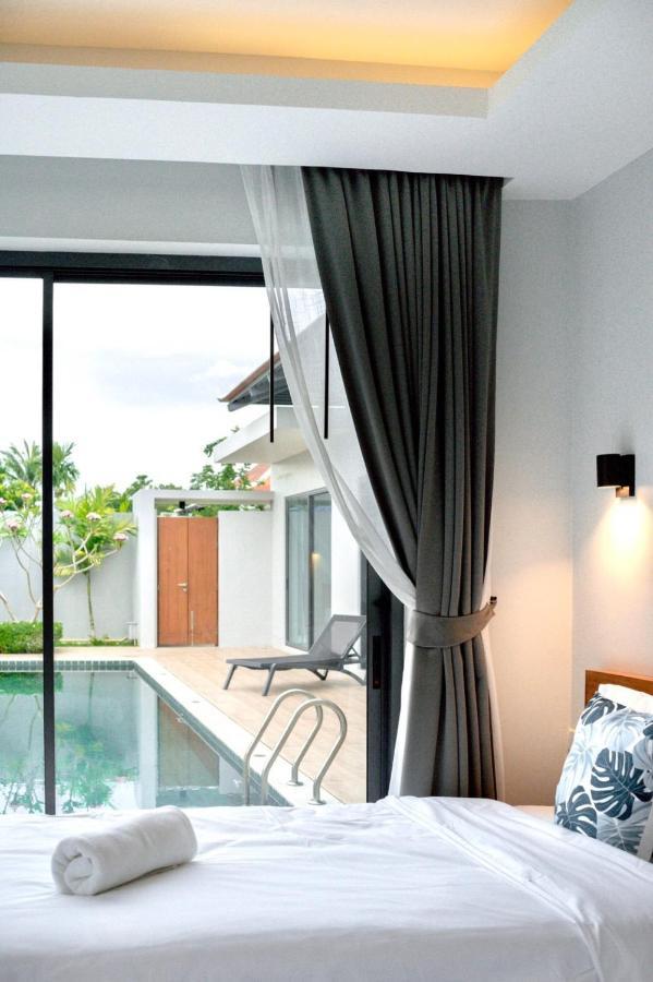 Hotel Blu Boat Luxury Pool Pantai Bang Tao