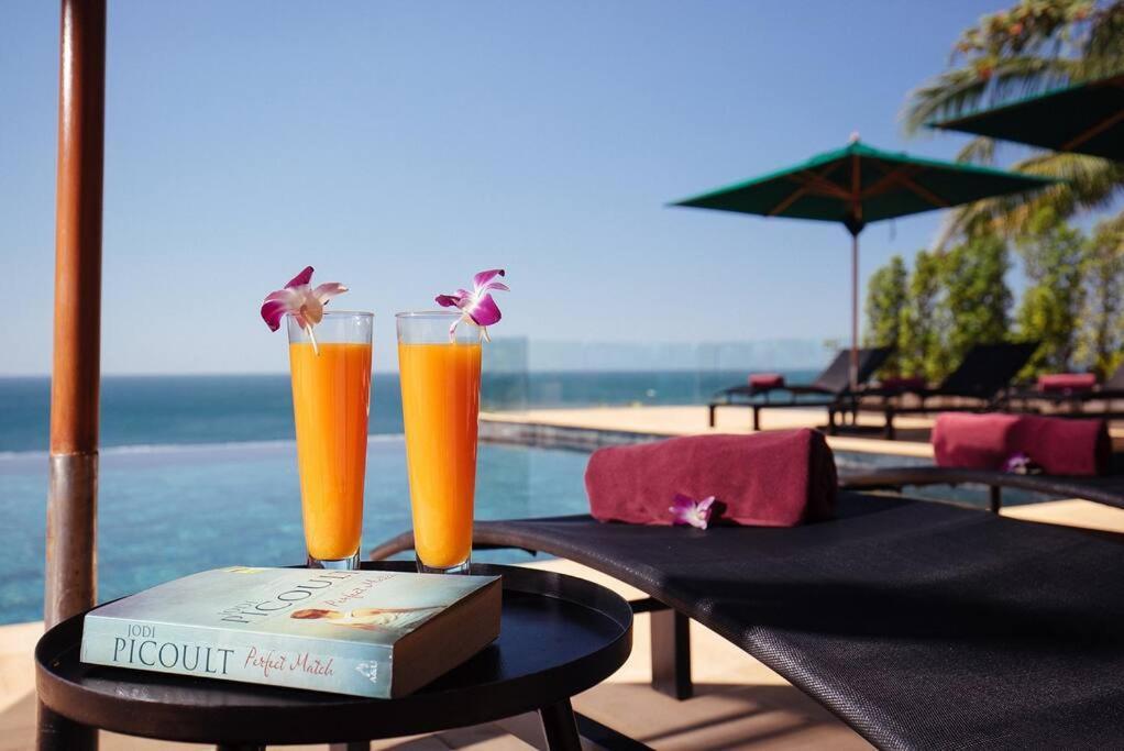 Villa Sunyata - Phuket Oceanfront 8-bedroom Luxury - 5-minute Walk To Kata Beach (Phuket)
