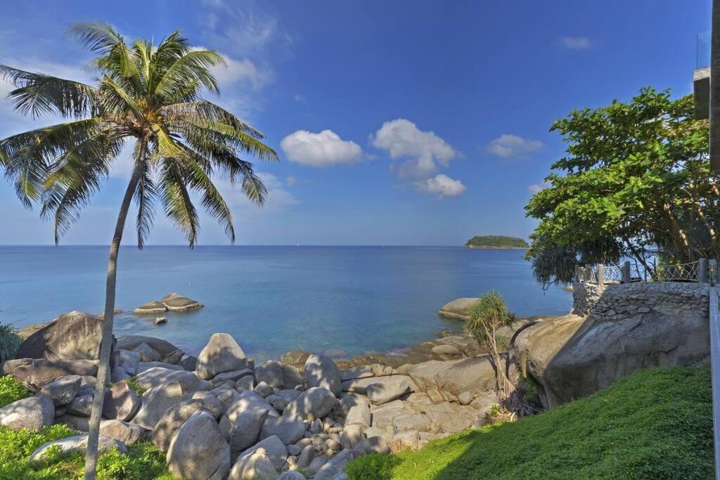 Sunyata - Phuket Oceanfront 8-bedroom Luxury - 5-minute Walk To *