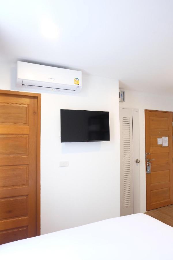 B3 House Guest house Kamala Beach