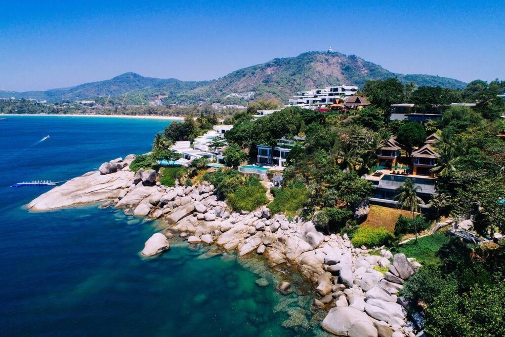 Sunyata - Phuket Oceanfront 8-bedroom Luxury - 5-minute Walk To Villa