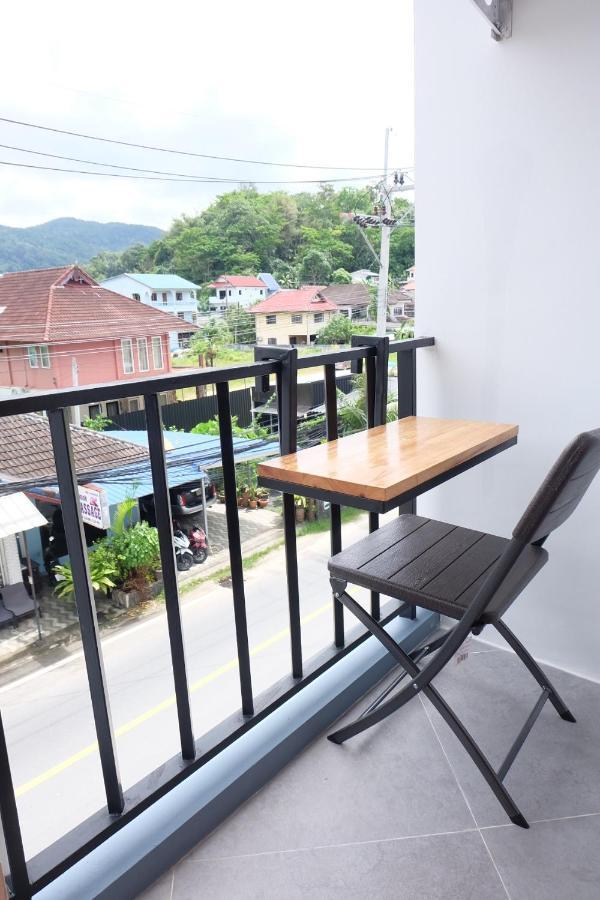 B3 House * Strand Kamala
