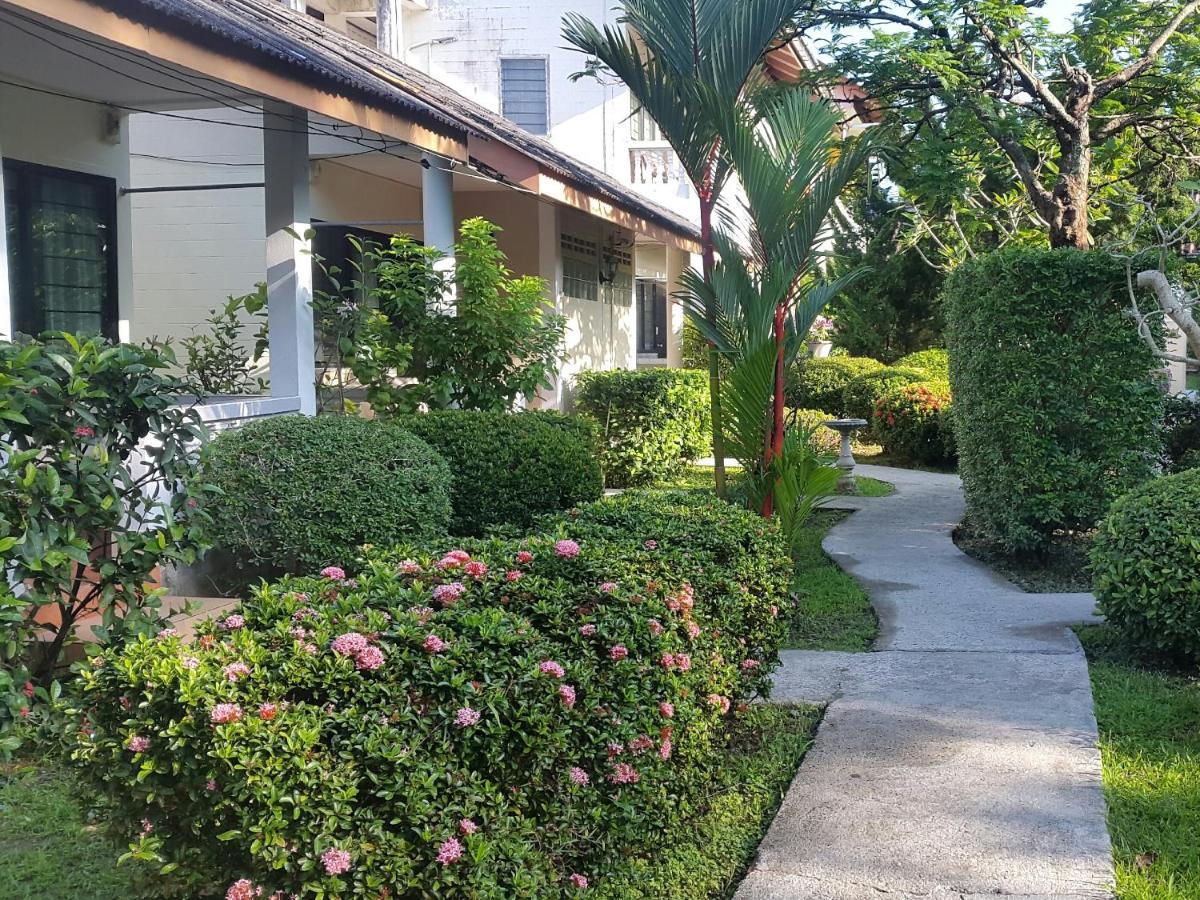 Guest house Village And Natural Garden 2*
