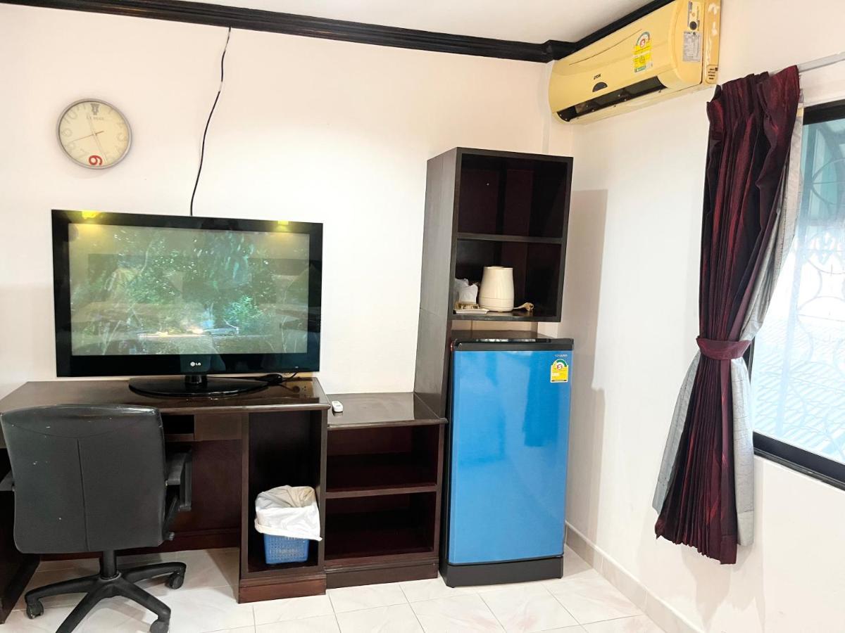 Lamai Hostel