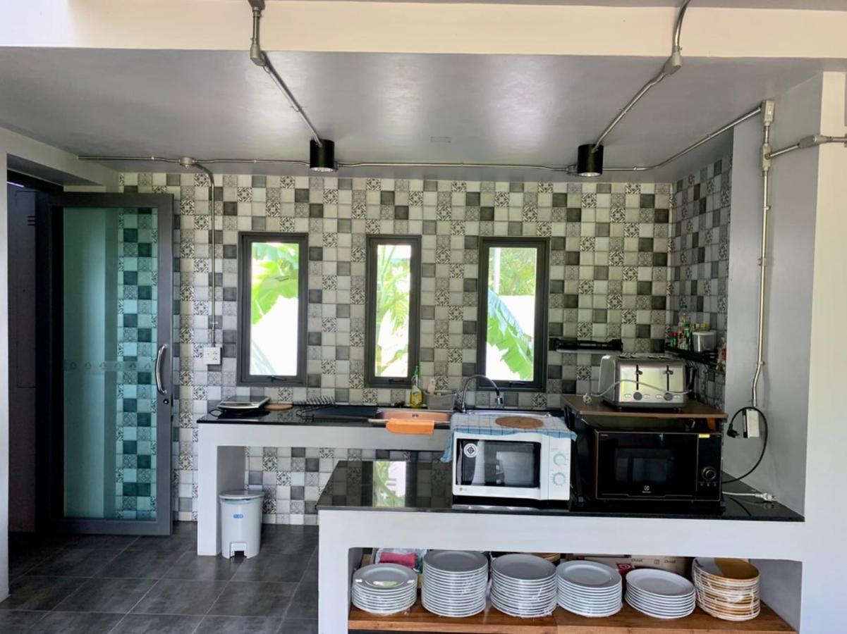 Hotel Atom Phuket -sha Nai Yang Beach