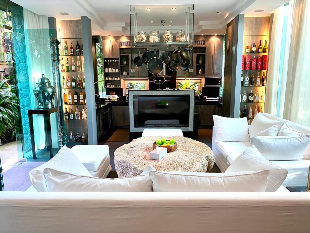 On The Rocks, 4 Bedrooms, Phuket Villa *