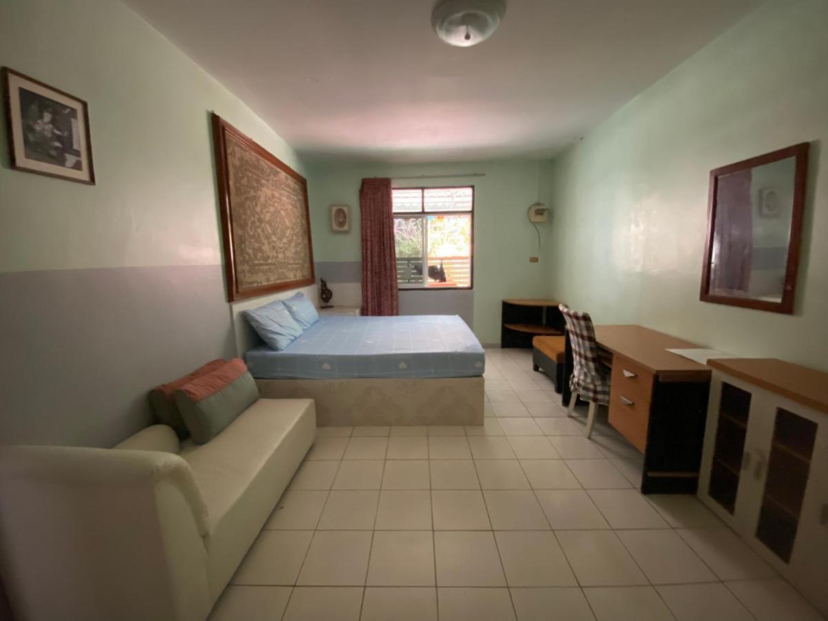 Nan Guest house 2*