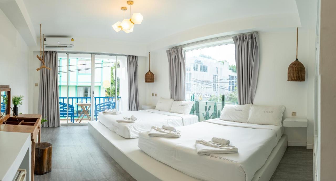 Hotel Meow Cafe & Patong