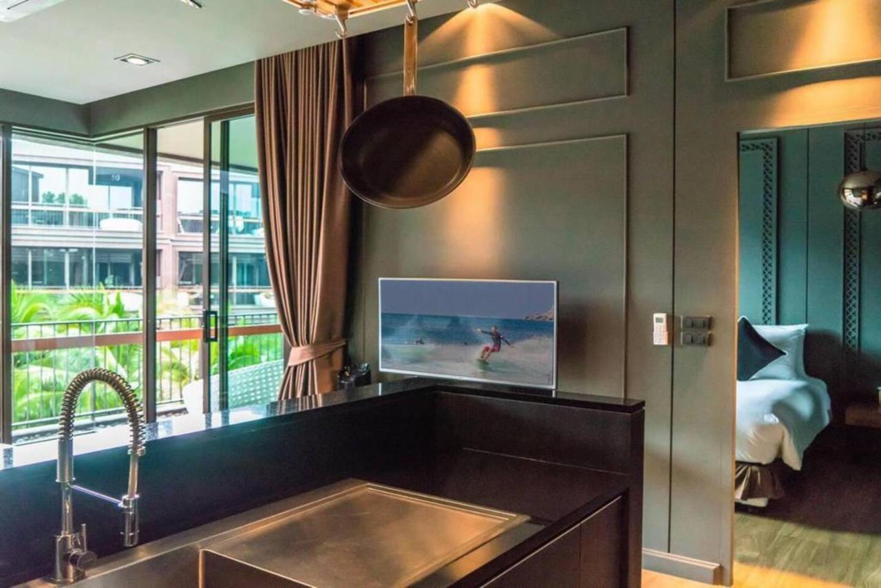 Luxury King Bed With Pool View And Sauna Ban Saiyuan