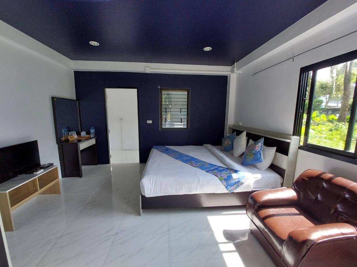 Guest house Marin' S *