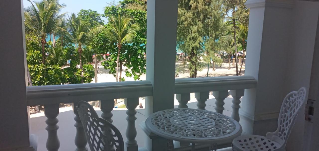 Modern Living Hotel Phuket