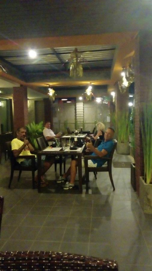 Purimas Resortel