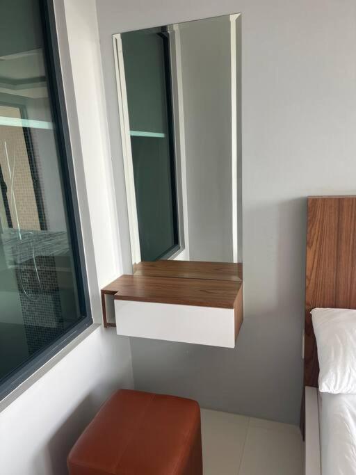 Apartment Luxury Living At Tree Nai Harn's *