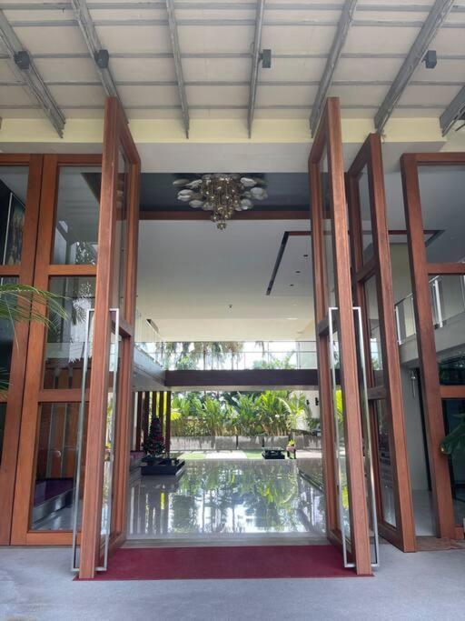 Luxury Living At Tree Nai Harn's Rawai