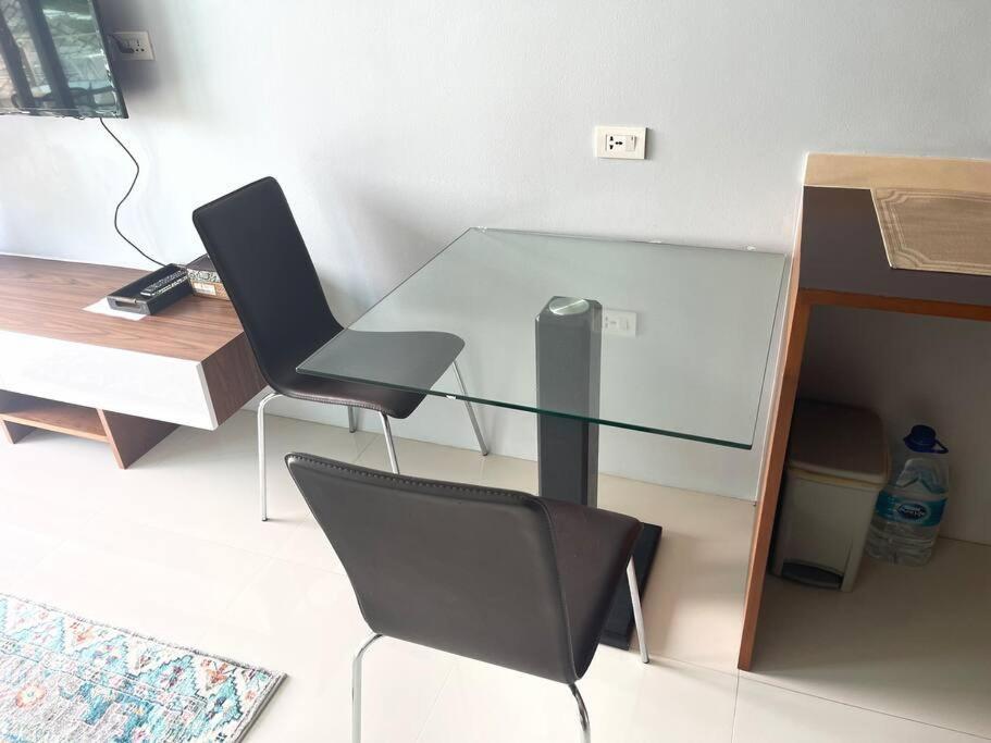 Luxury Living At Tree Nai Harn's Apartment *