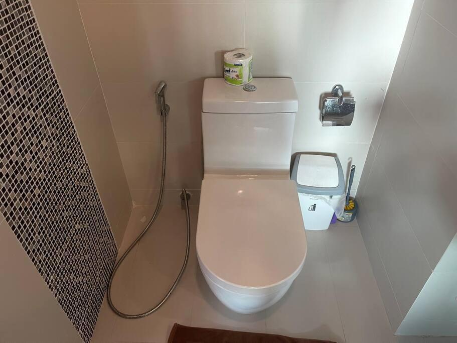 Apartment Luxury Living At Tree Nai Harn's *
