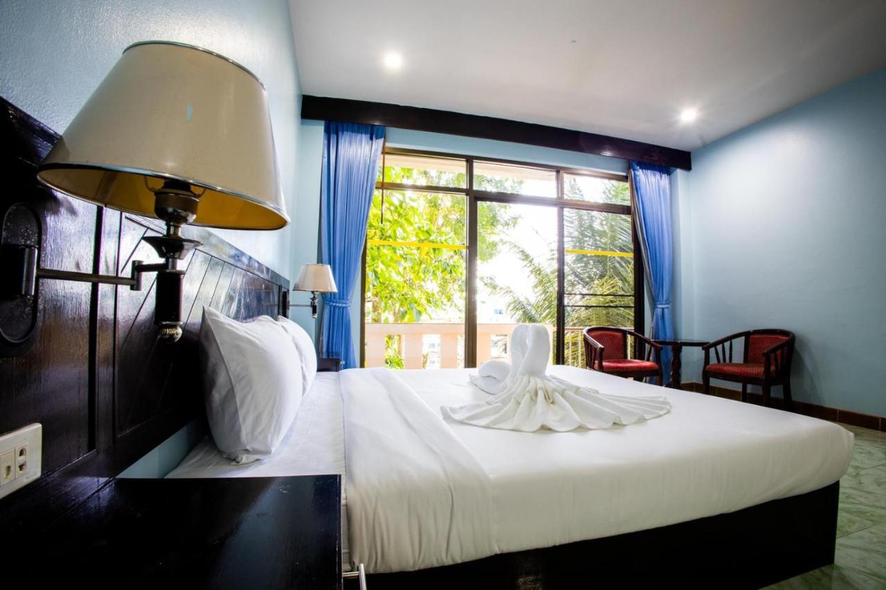 Riviera 3*