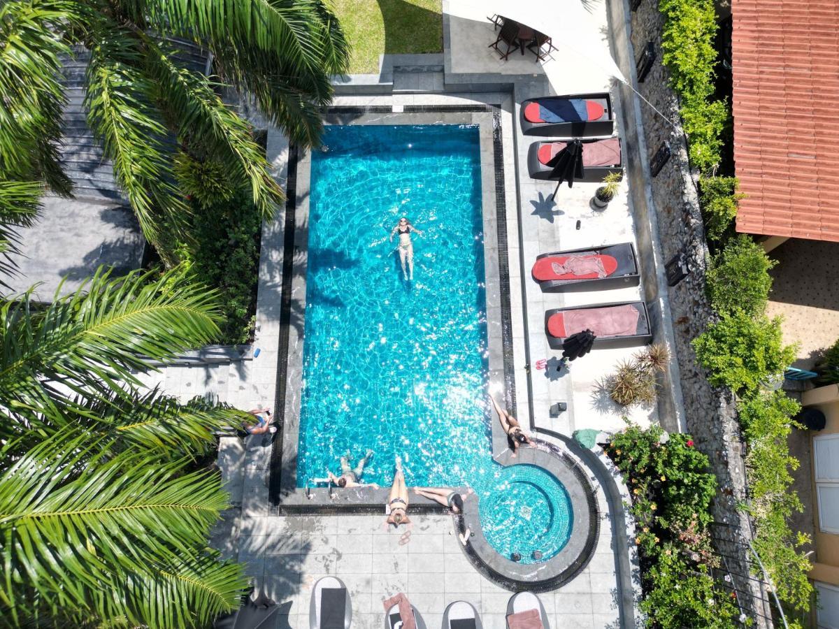 Baan Heaven / Pool Sleeps Up To 15 Holiday home Patong
