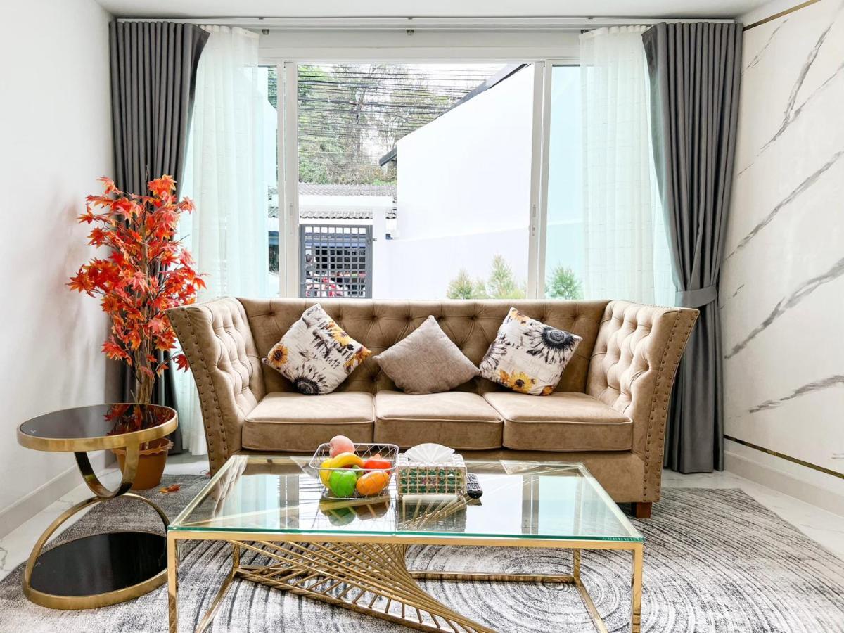 Villa Modern Luxury House In Phuket Town *