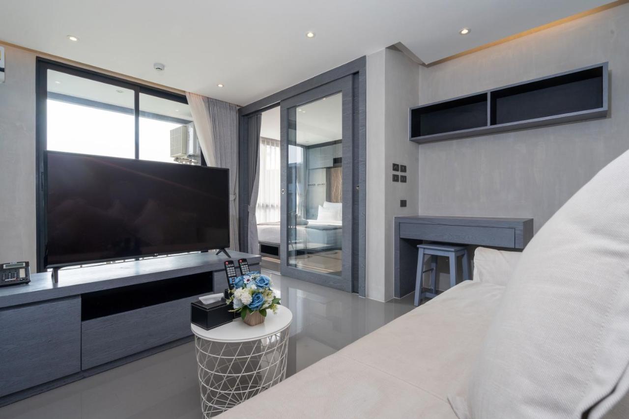 Citygate 2br Pool View B705-6 Apartment *