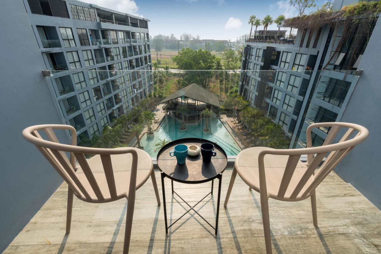 Citygate 2br Pool View B705-6 Apartment