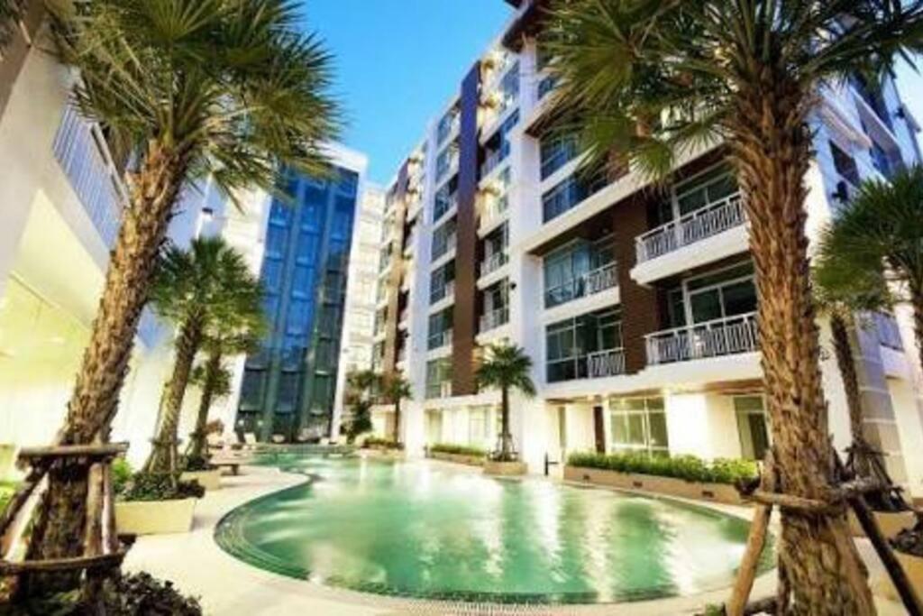 Apartamento Recently Renovated Pool View In Modern Complex