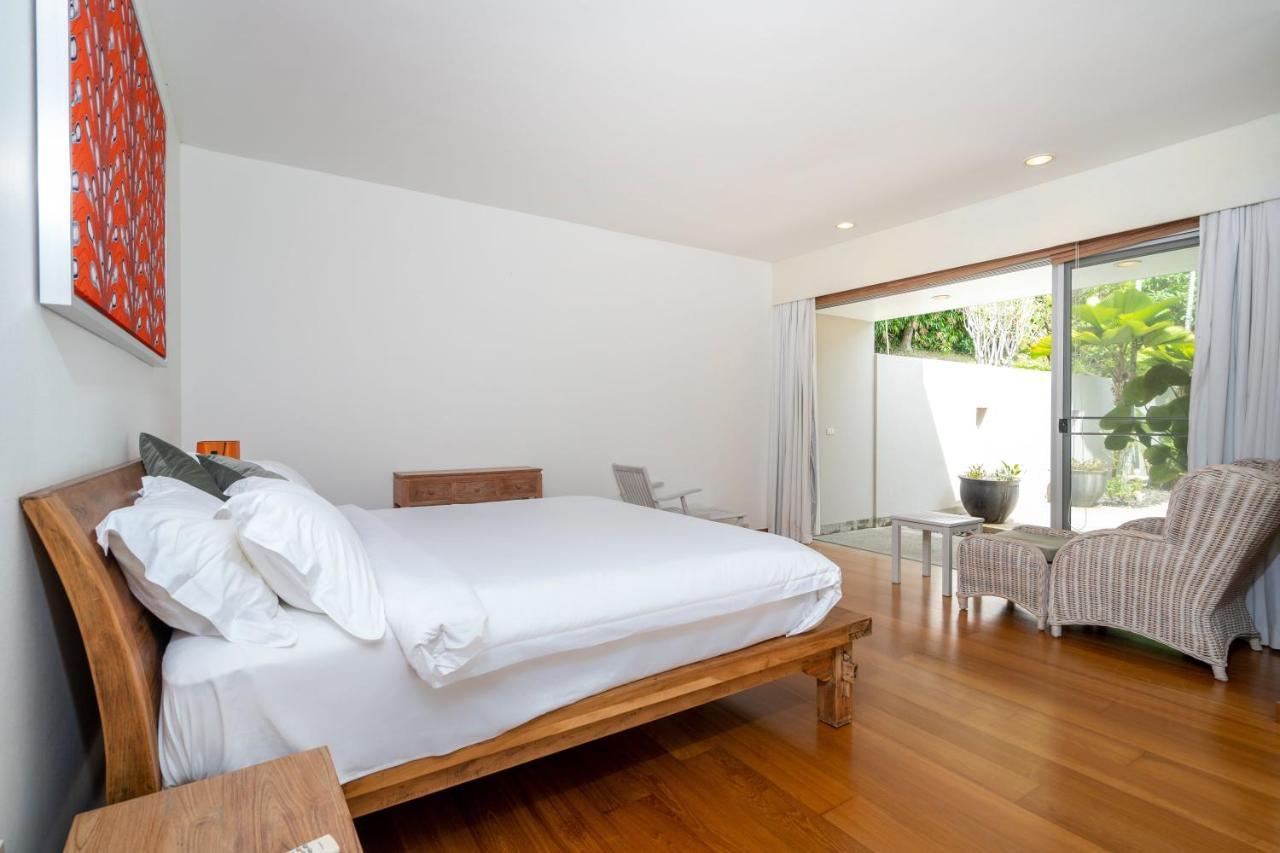 Luxury 3br C Estate: Idyllic Retreat Near Beach Layan Beach (Phuket)