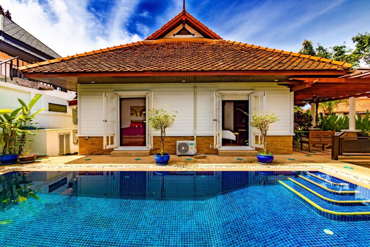 Villa Recommend A Warm Thai Style Private Swimming Pool With Convenient Traffic And Living, Walking 700 Meters To The The