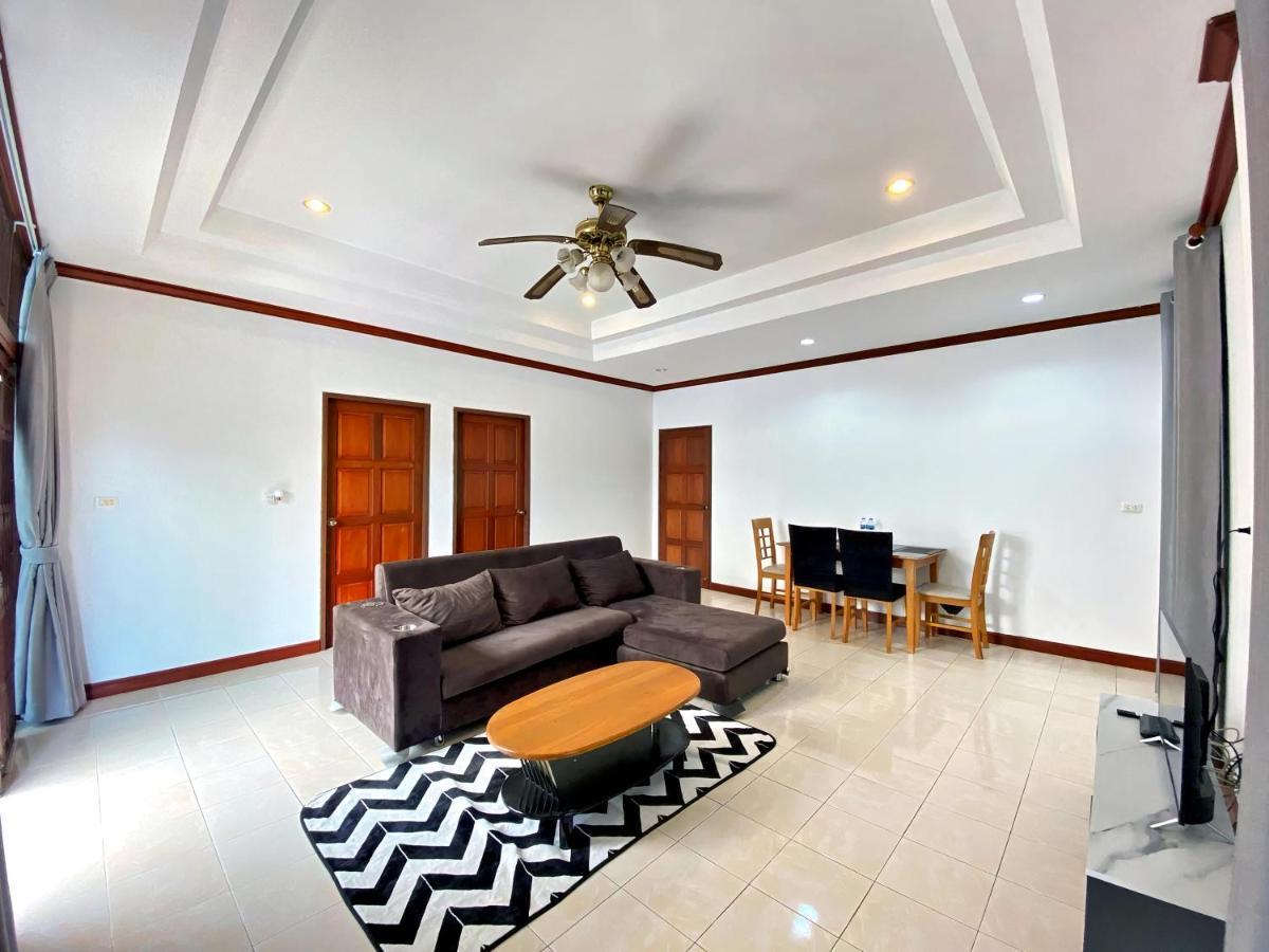 Rumah percutian 2-bedrooms Cozy House With Free Wi-fi #2