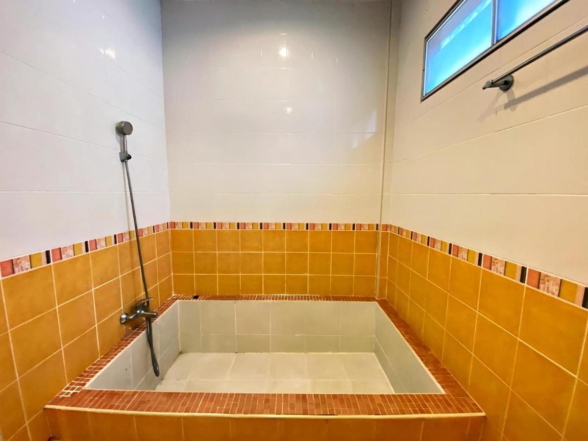 Rumah percutian 2-bedrooms Cozy House With Free Wi-fi #2