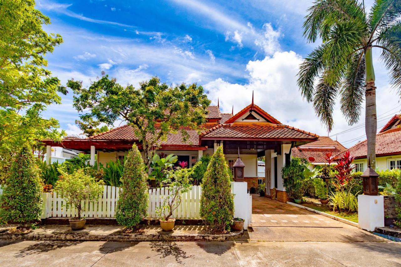 Villa Recommend A Warm Thai Style Private Swimming Pool With Convenient Traffic And Living, Walking 700 Meters To The The Strand Kamala