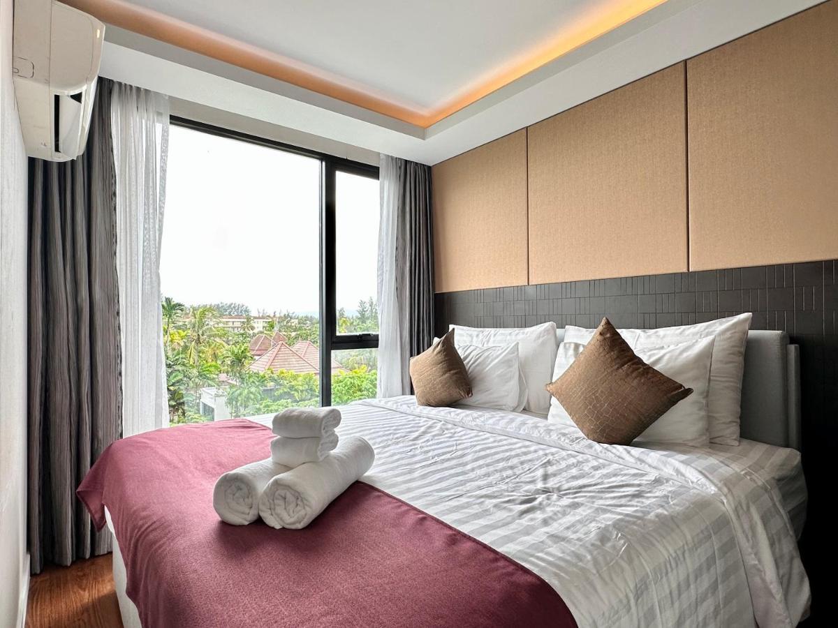 Aristo S03 * Surin Beach (Phuket)
