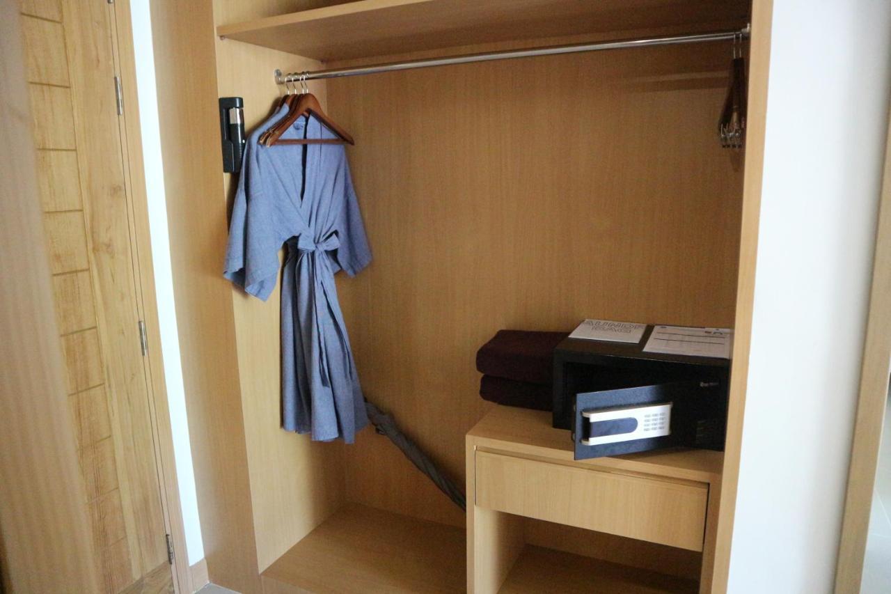 The Lunar Patong 4*