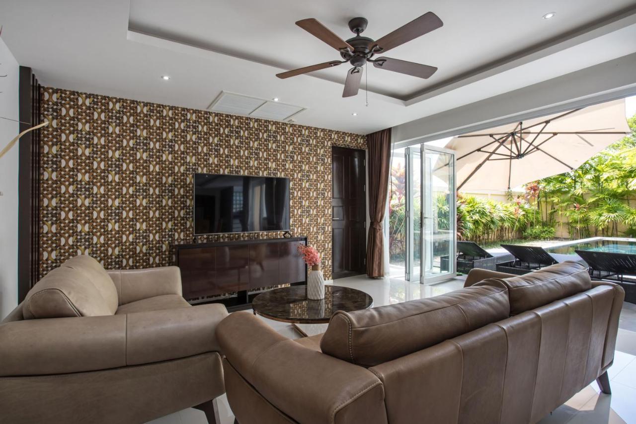 Three-level Xxx Villa *