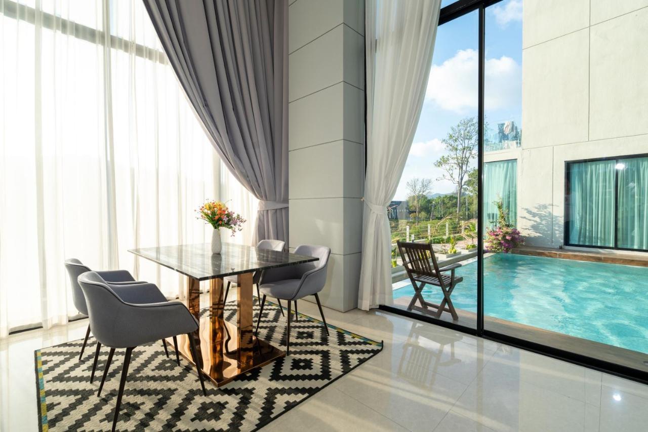 Apartment Luxe Duplex With Pool Access, Viva A101 Patong