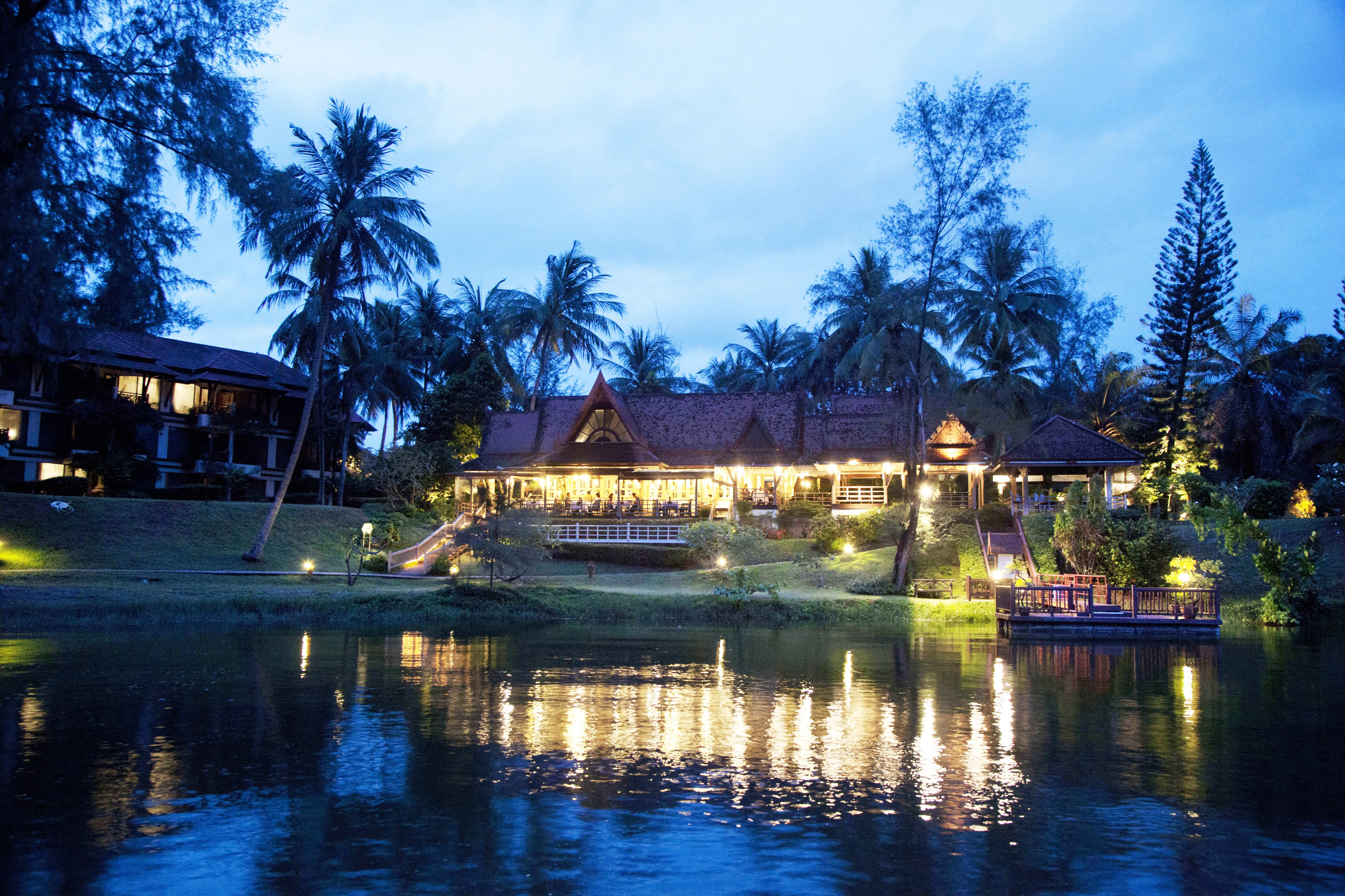 Hotel Dusit Thani Laguna Phuket Bang Tao Beach (Phuket)