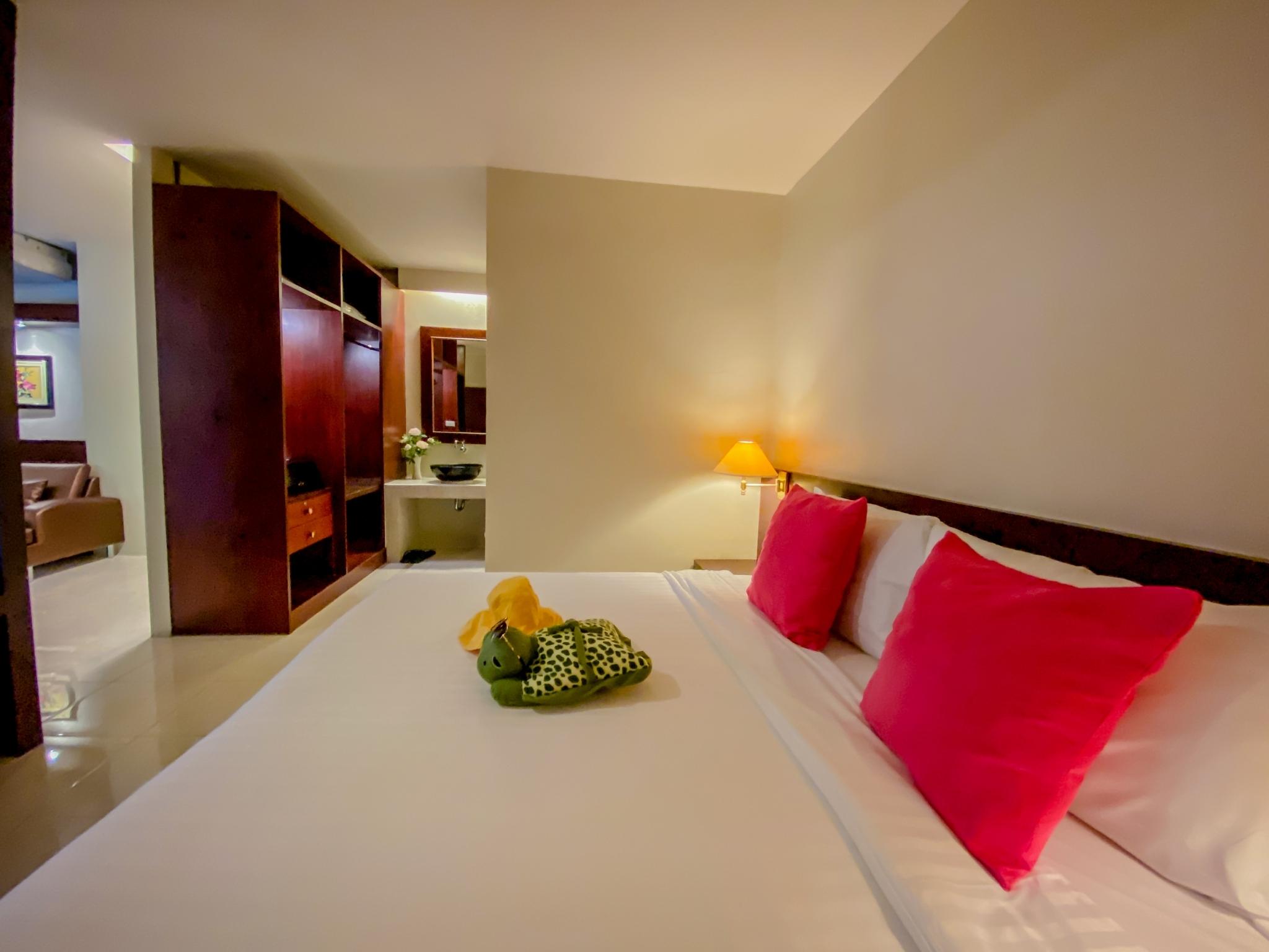 Sino House Hotel