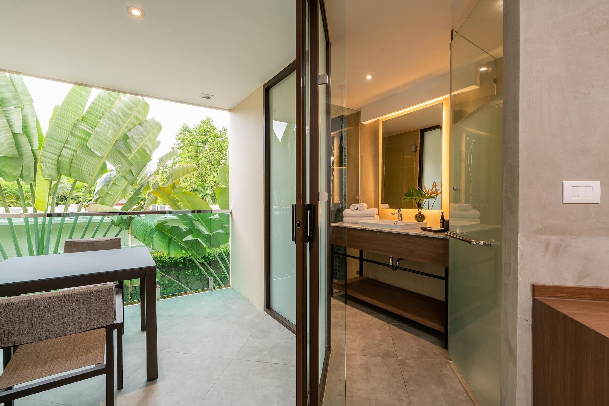 Dewa Phuket & Resort 5*