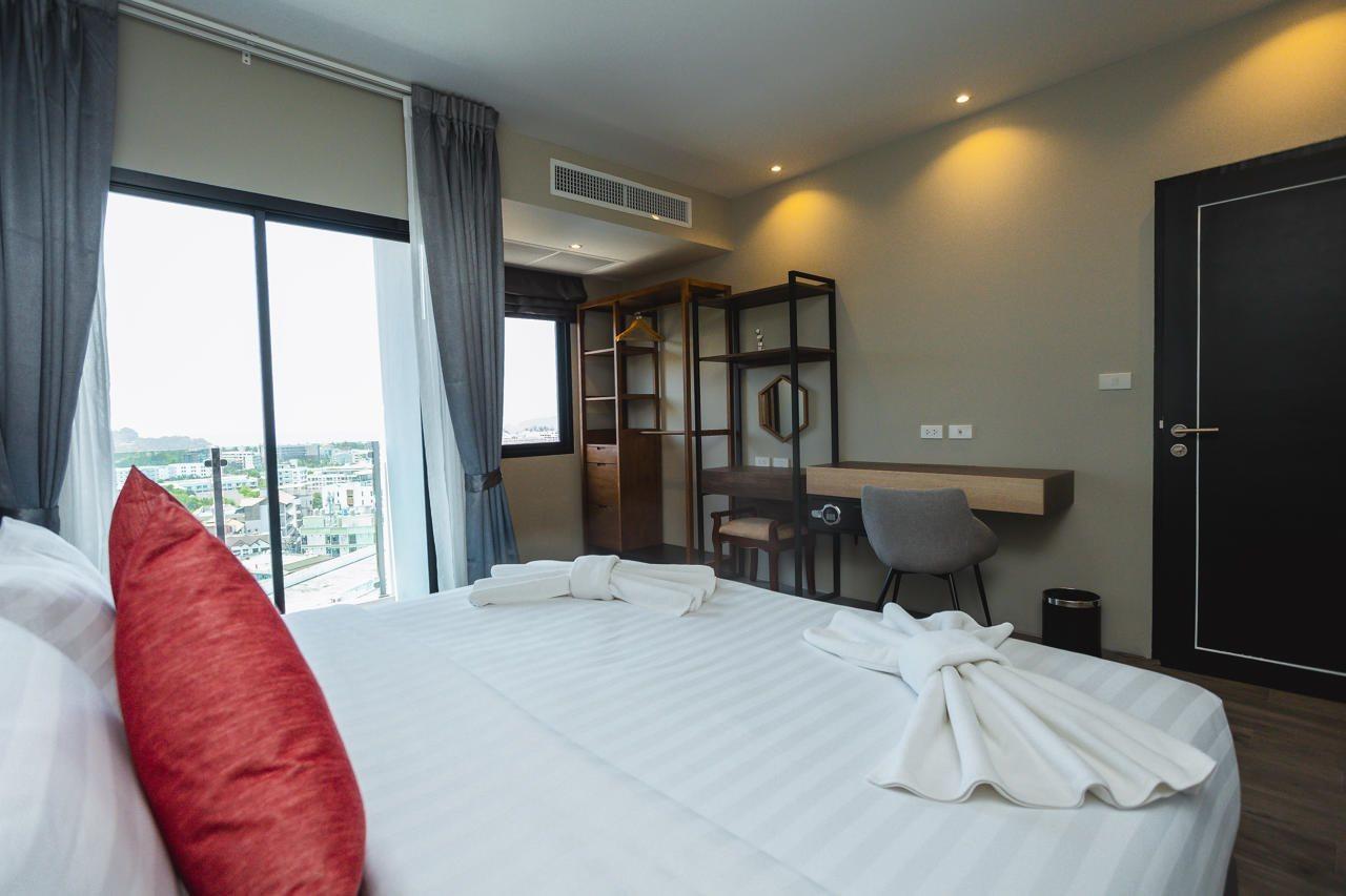 Triple L Hotel Phuket