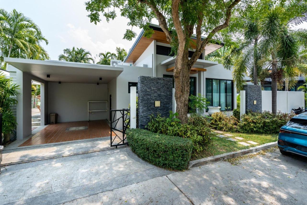 Ban Bua Lux X Monthstayz Thailand Villa