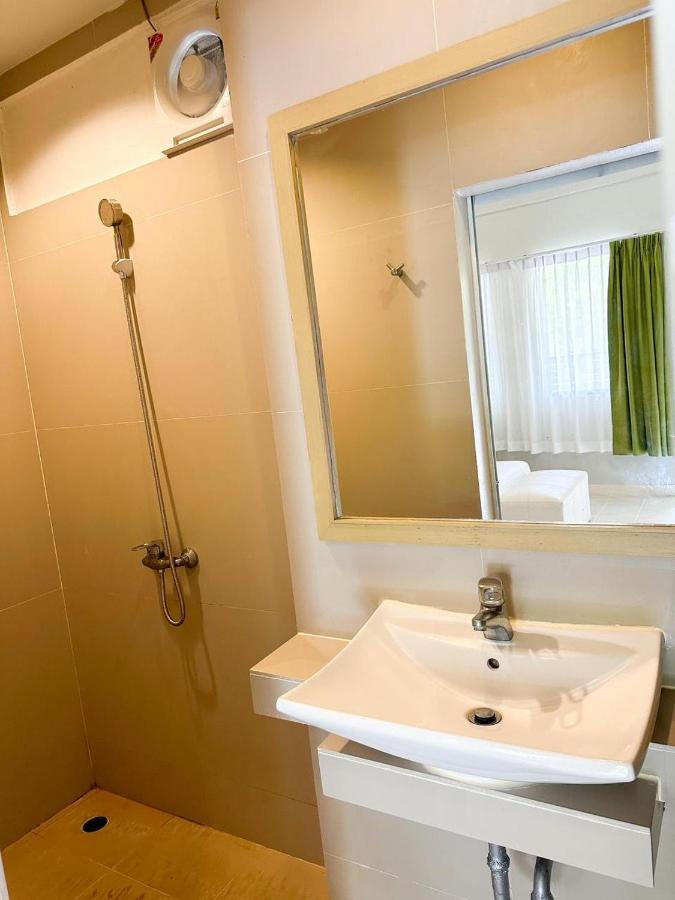 Favorite Place Hotel 3*