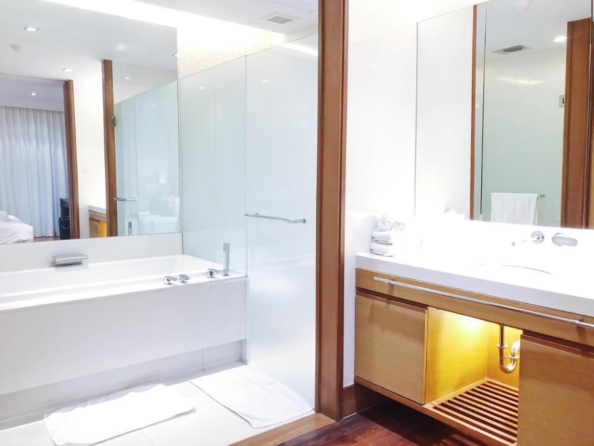Apartment Beachfront 2br 2bath Private Jacuzzi Pool 50 Meter To