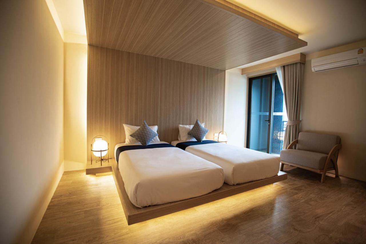 Hotel The Arch Phuket 4*