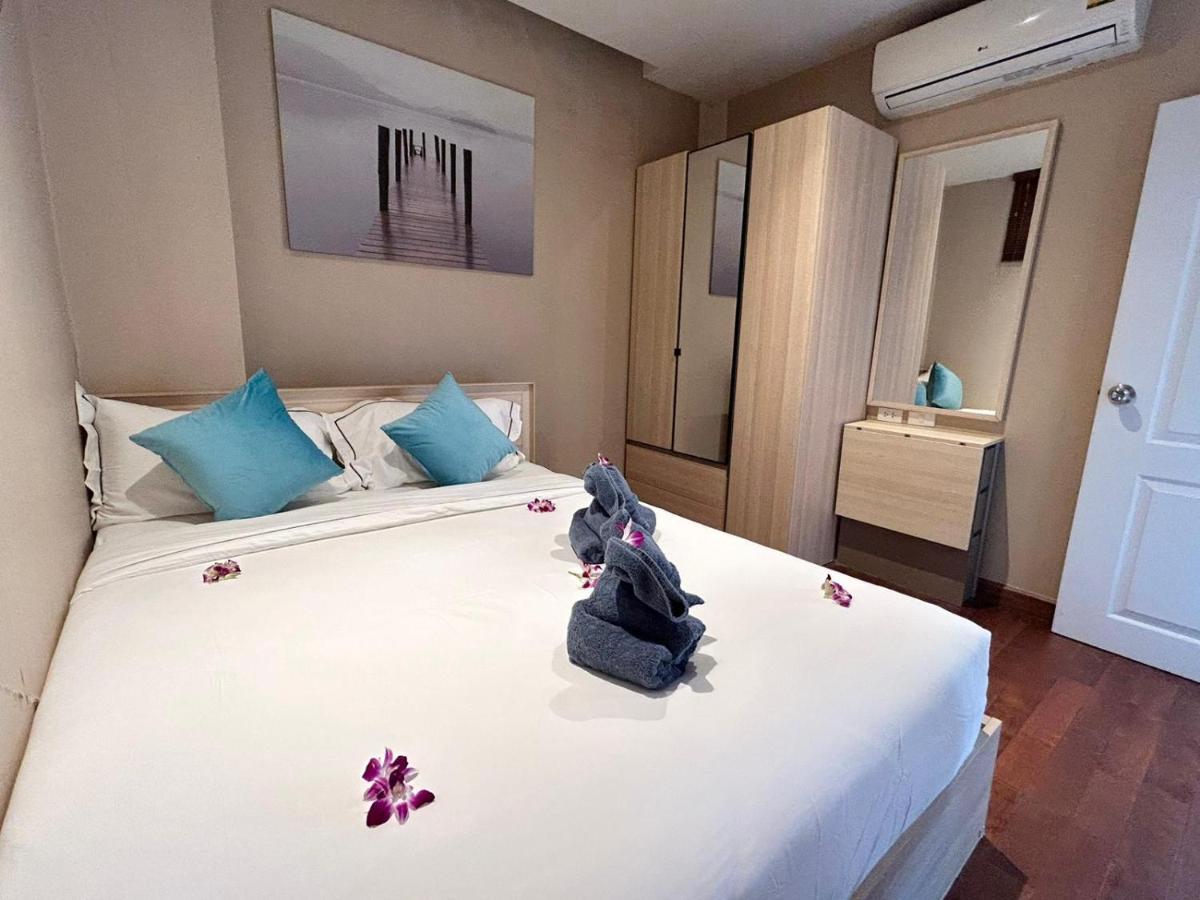 Cozy 2 Bedrooms Walk To *