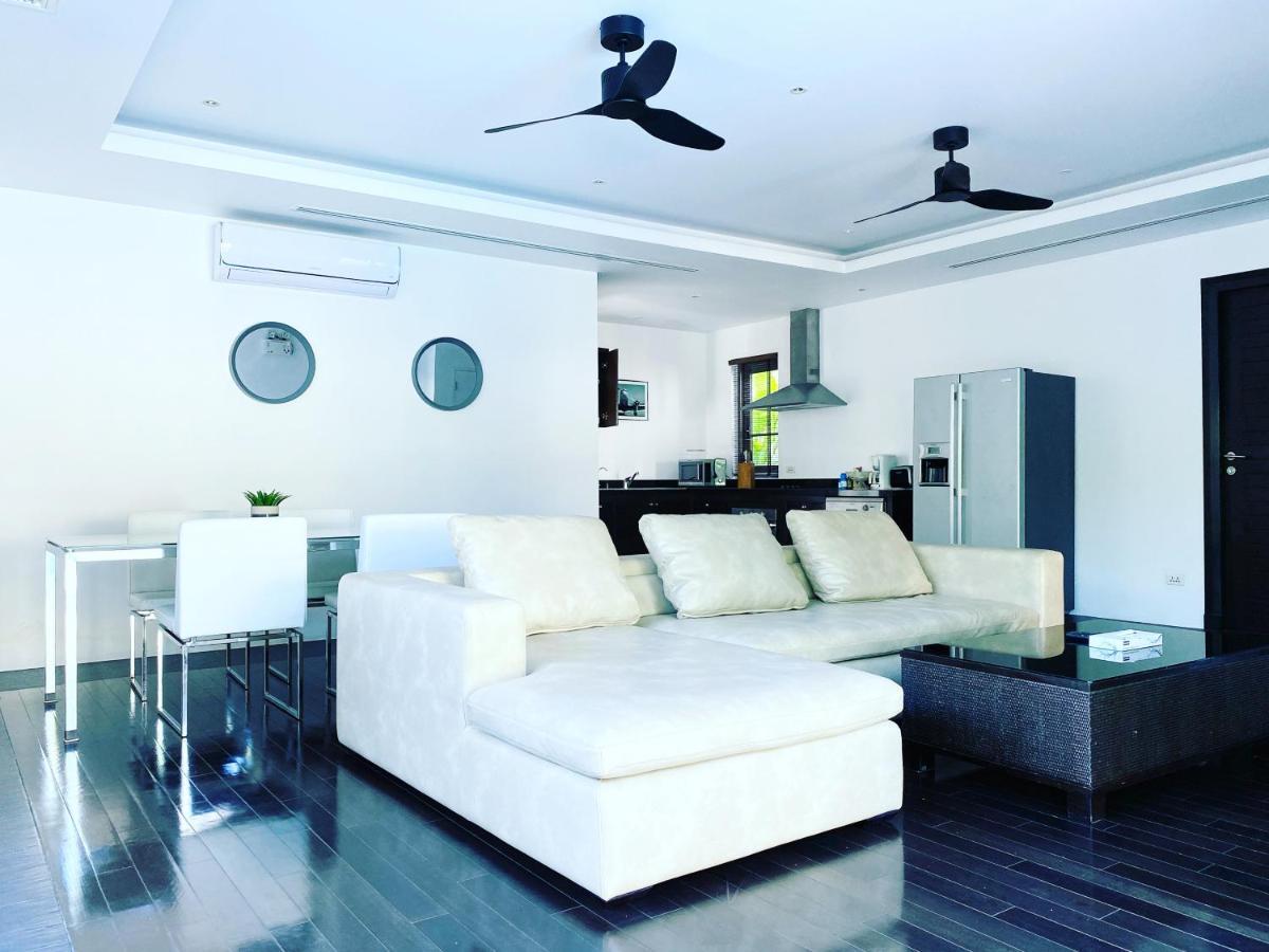 Beautiful 2br Pool Walk To Bangtao And Catch Club *