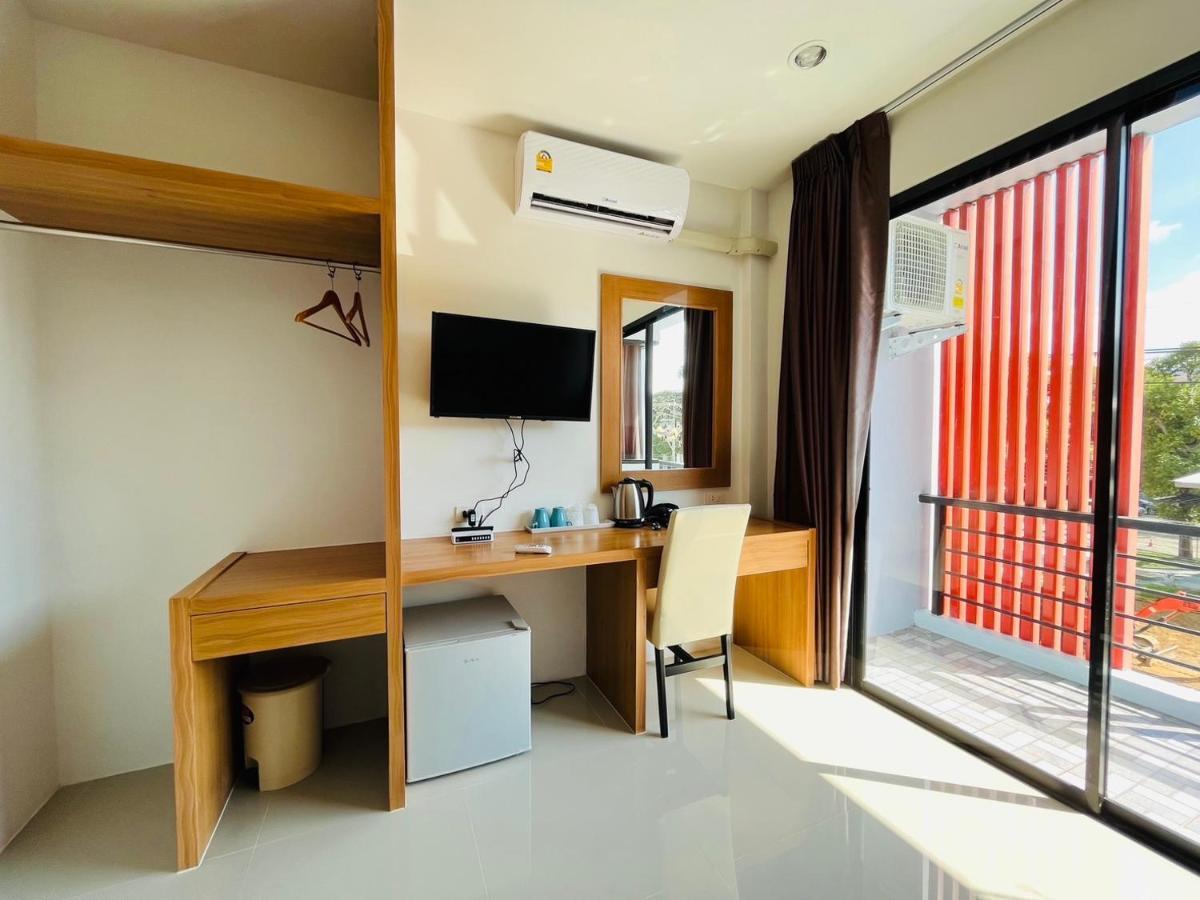 Jhen House Hotel *